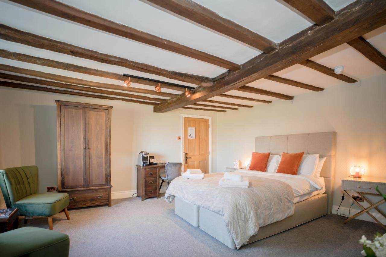 Tottington Manor Hotel Henfield Dış mekan fotoğraf