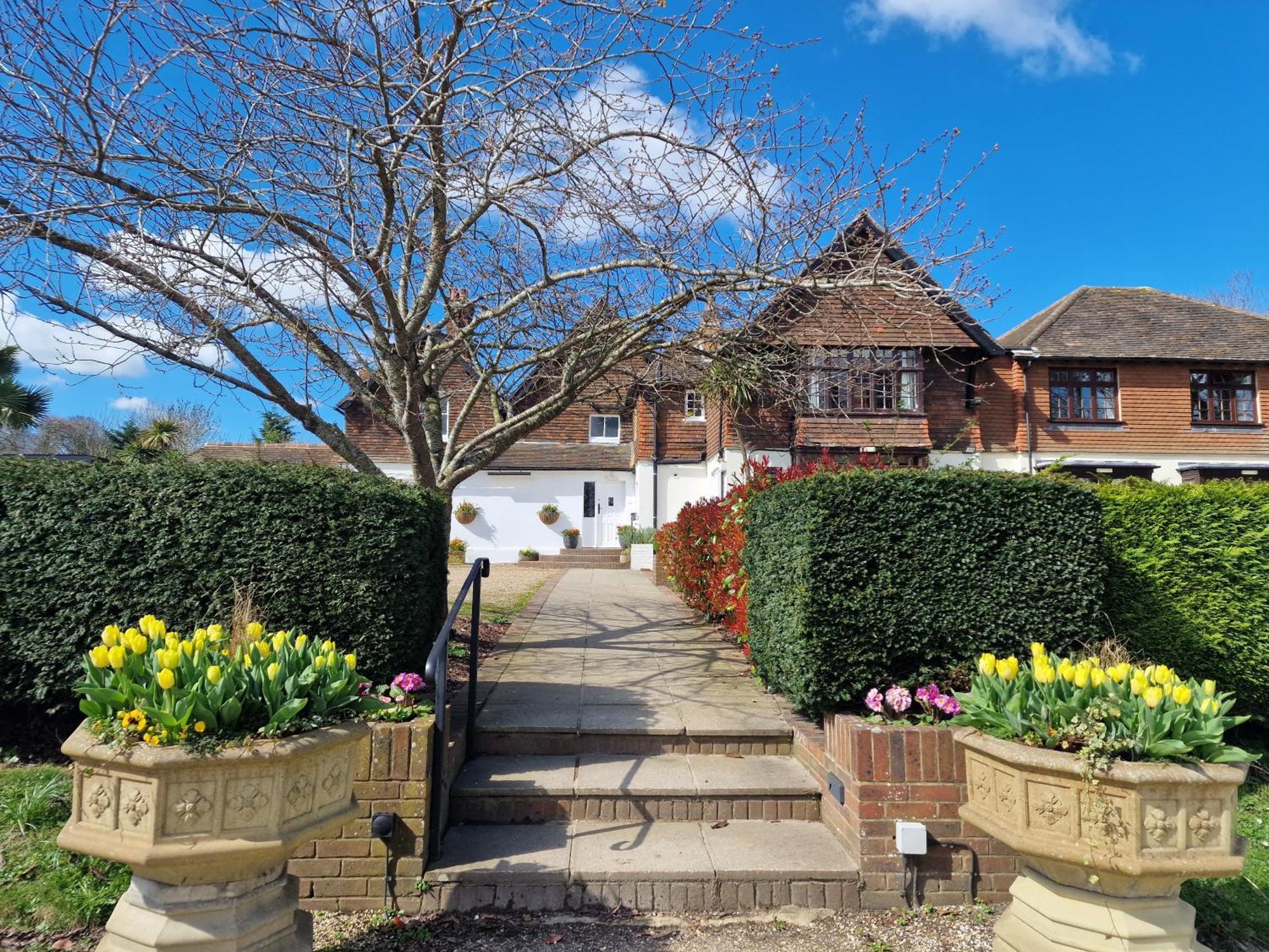 Tottington Manor Hotel Henfield Dış mekan fotoğraf